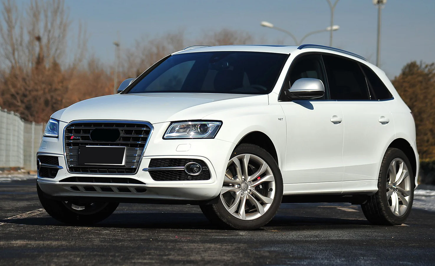 2013-2018 Audi Q5 / SQ5 S-line Fog Grille Covers - Image 4