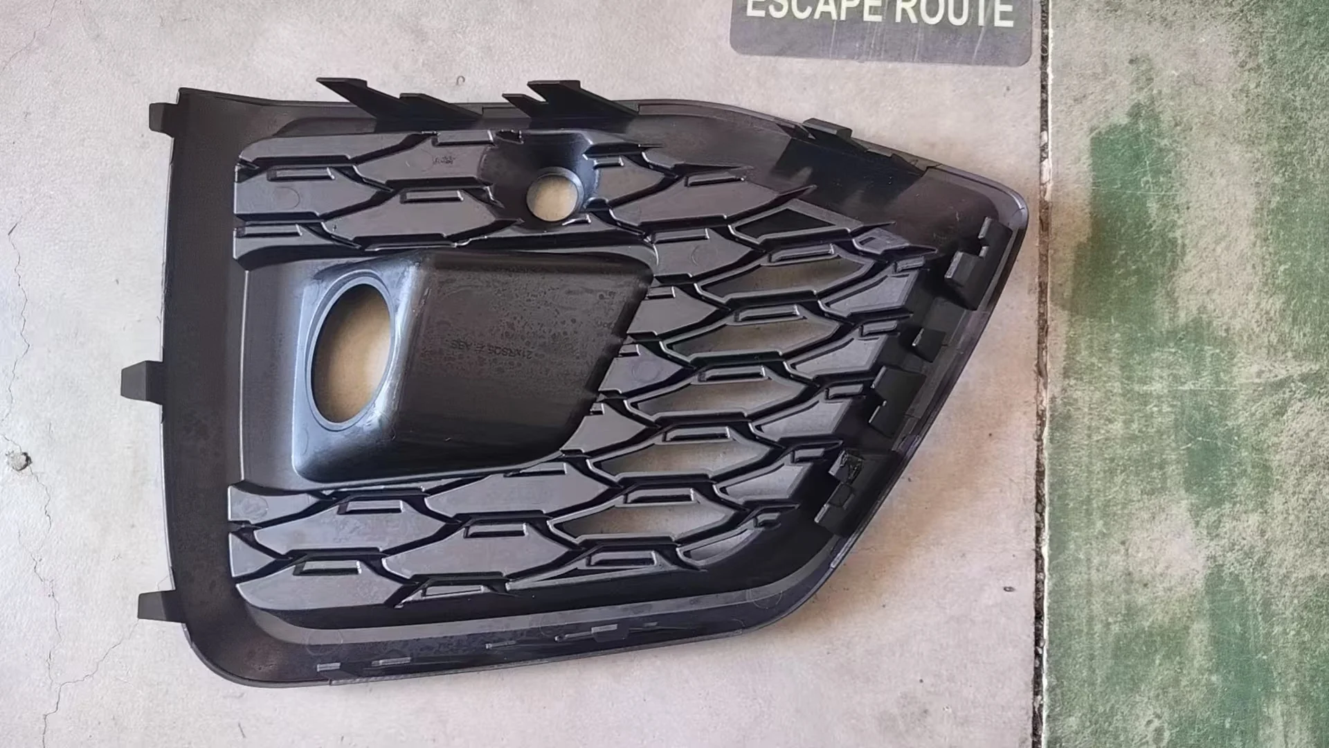 2022-2025 Audi Q5 / SQ5 S-line Fog Grille Covers - Image 16