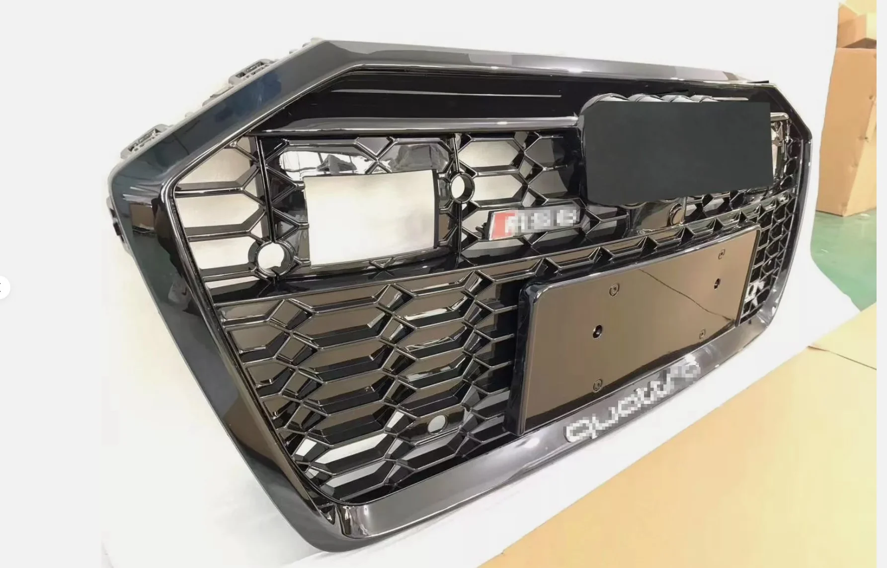 RS Honeycomb Front Grille for 2019-2023 Audi A6/S6 C8 Models - Image 8